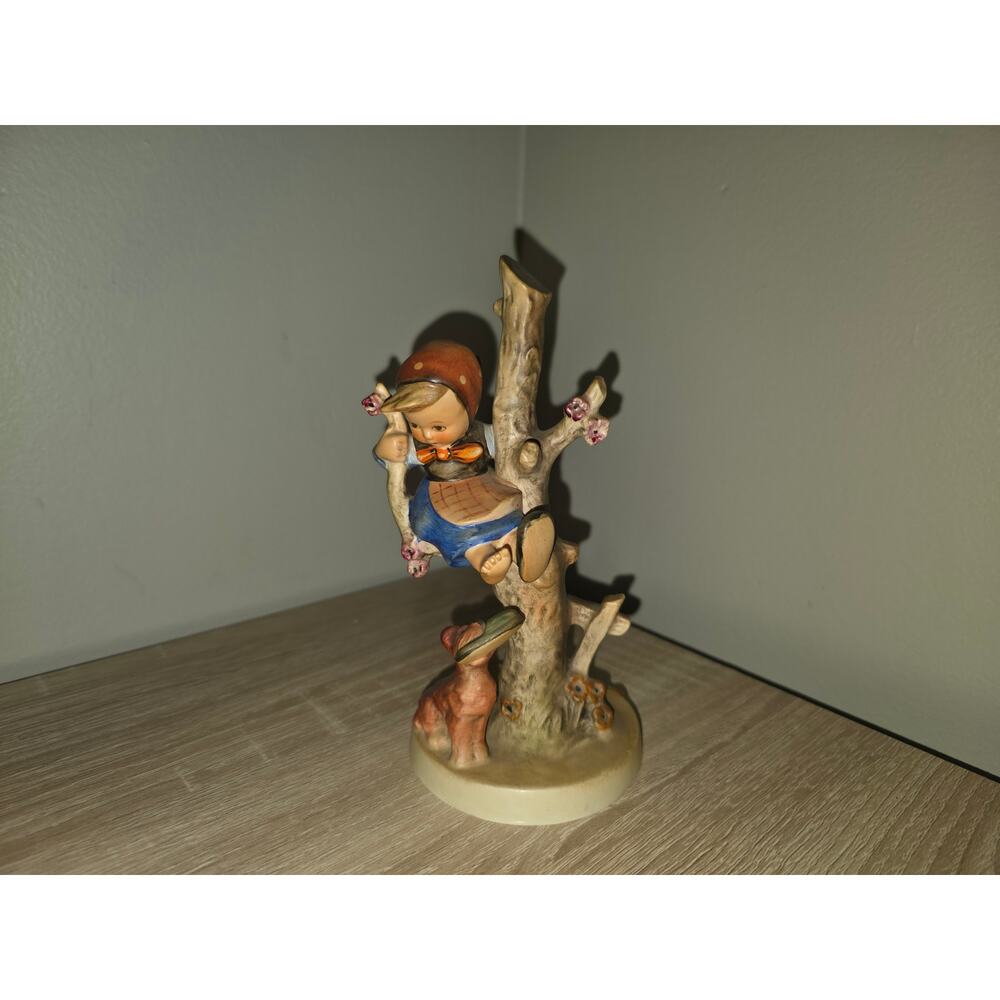 Vintage‎ Hummel Figurine "Out Of Danger" TMK 4 56/B 6.5" Goebel Figure Germany